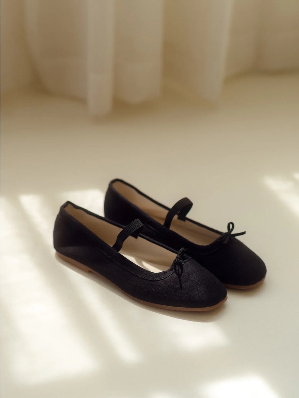 Small Lot Co. Black Ballet Flat Size 38 - best for Women’s 9 EUC - Picture 1 of 5